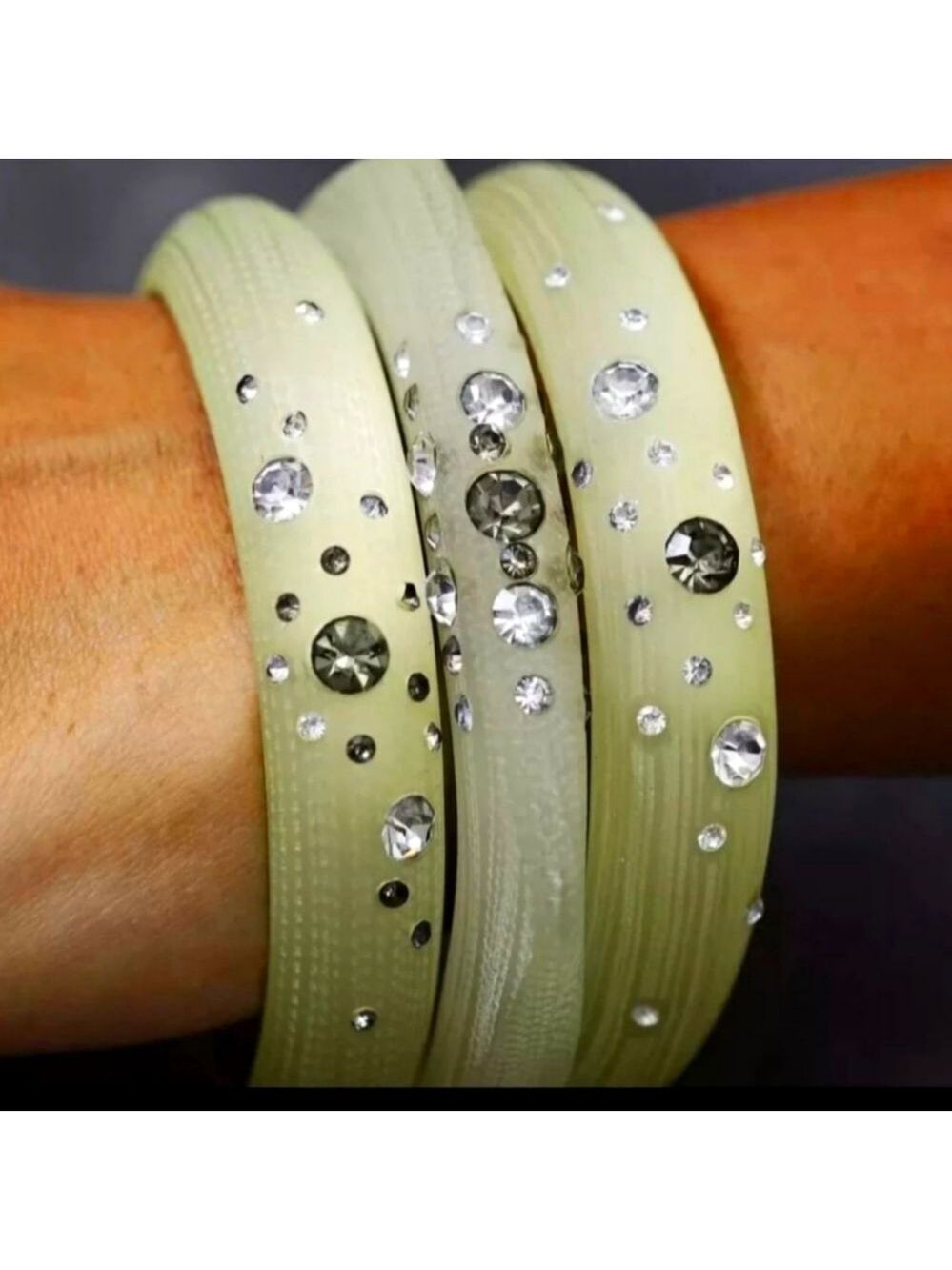 Susan Graver Set of 3 Acrylic Bangles with Crystal Accent NWOT